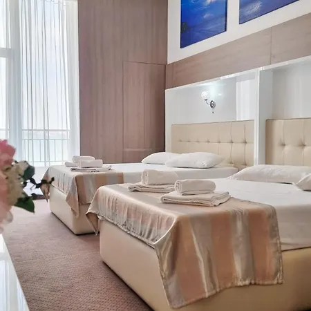 Scandinavia 4*