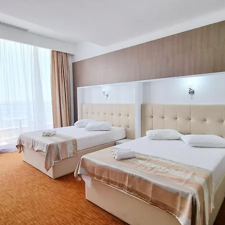 Scandinavia Mamaia